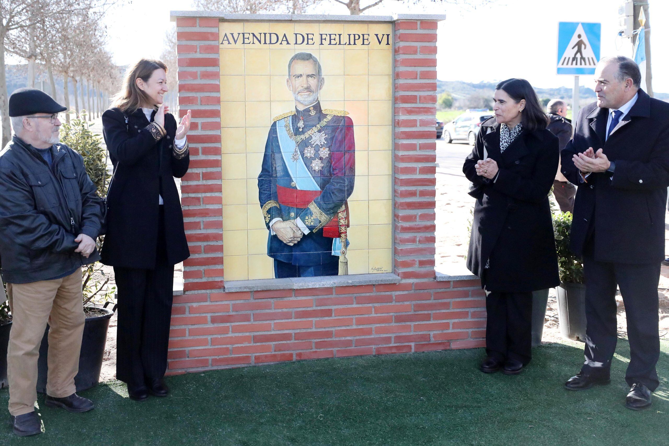 Inauguración del mural cerámico de Felipe VI en Talavera de la Reina