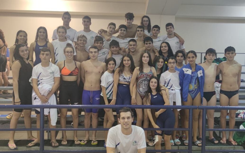 Gran actuación  del DVV Jerez natación en el campo de Gibraltar