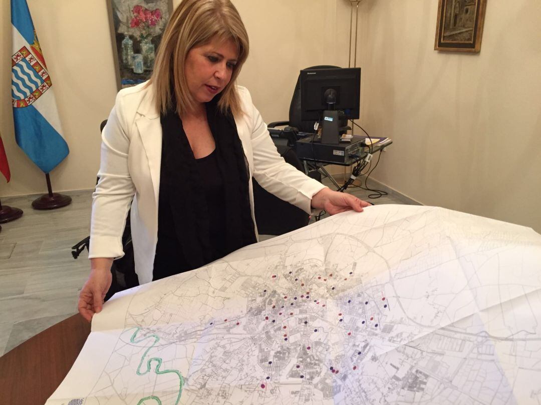 La alcaldesa de Jerez, Mámen Sánchez