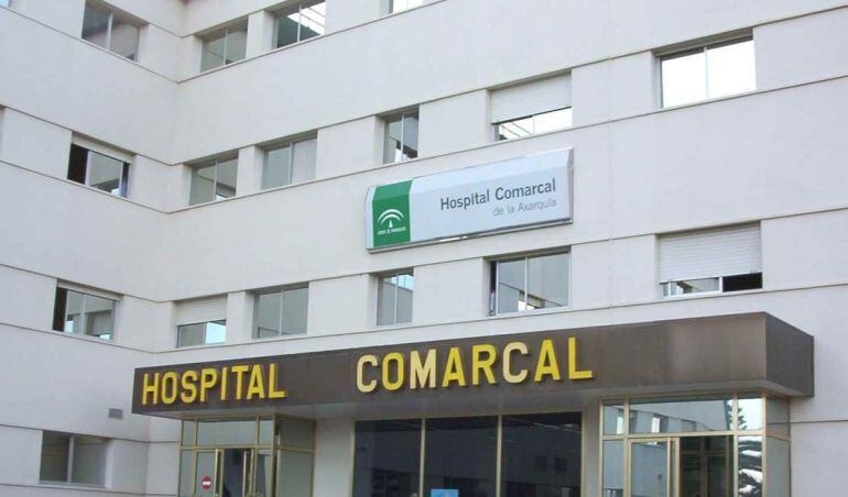 La víctima permanece ingresada en el hospital comarcal de Vélez-Málaga