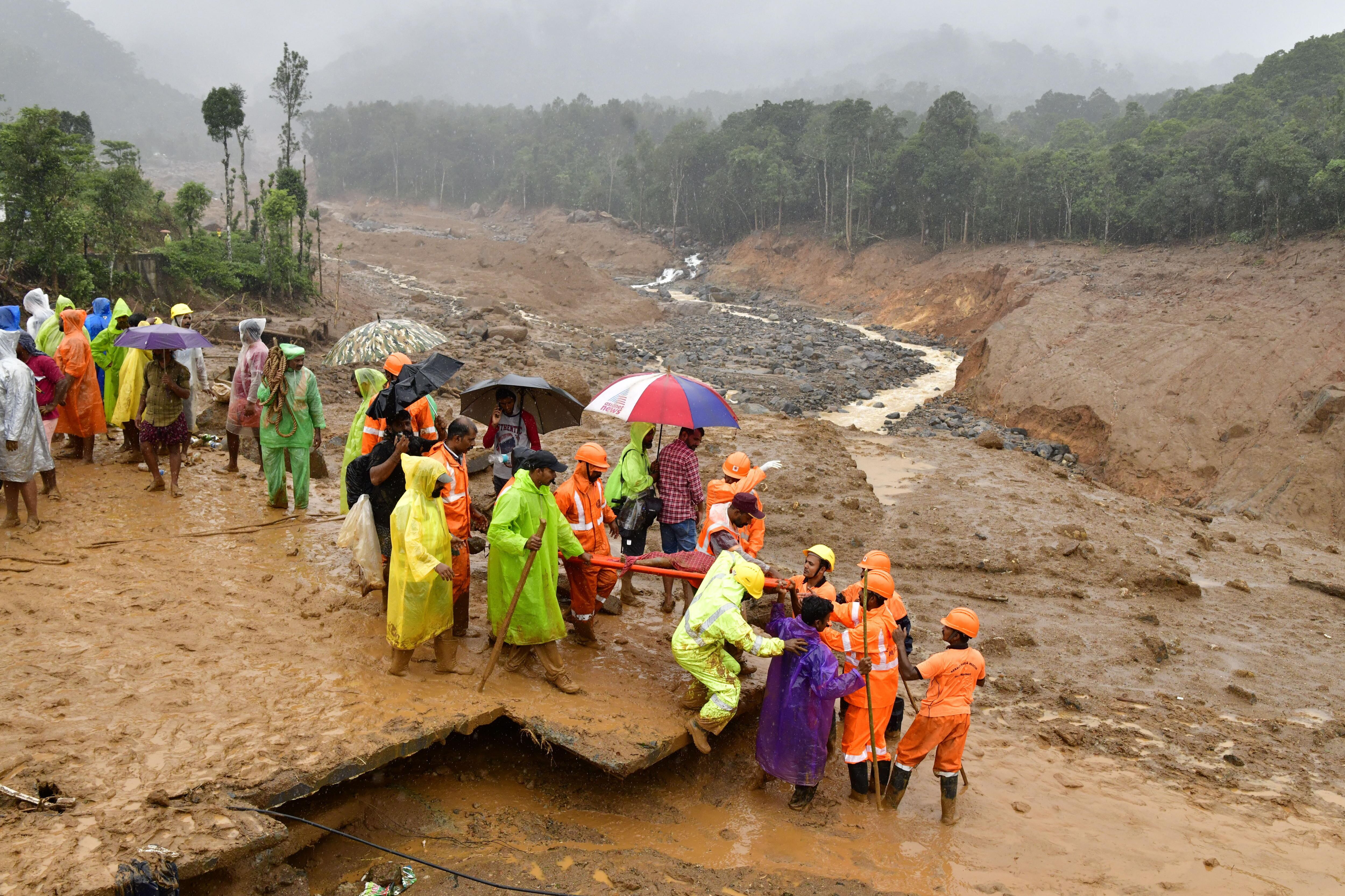 Tareas de rescate en Wayaned (India). EFE/EPA/TP BINU