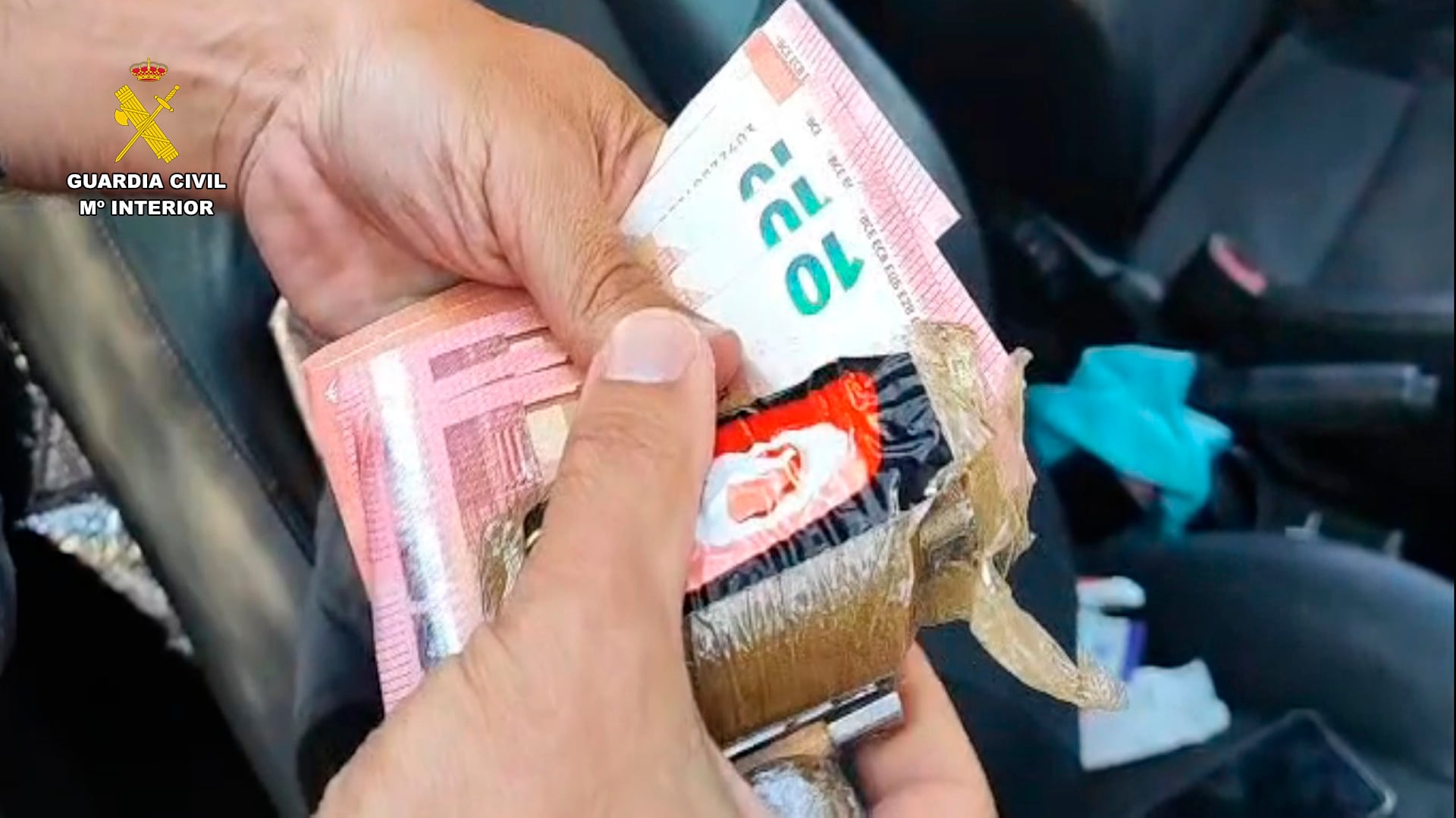 Detenido en la AP-68 en La Rioja un conductor que llevaba hachís y marihuana y que dio positivo en THC