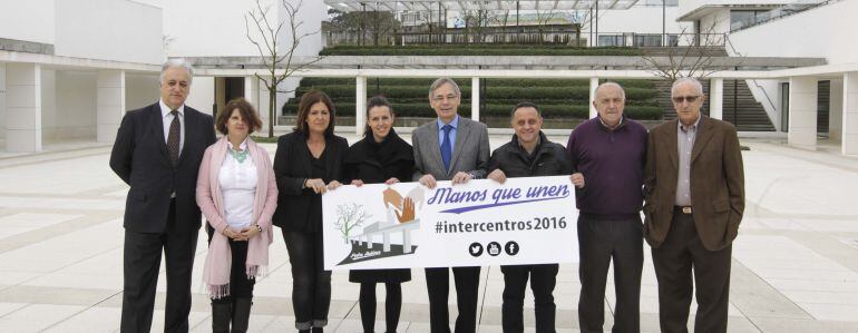 Presentación de la Gala Solidaria Intercentros
