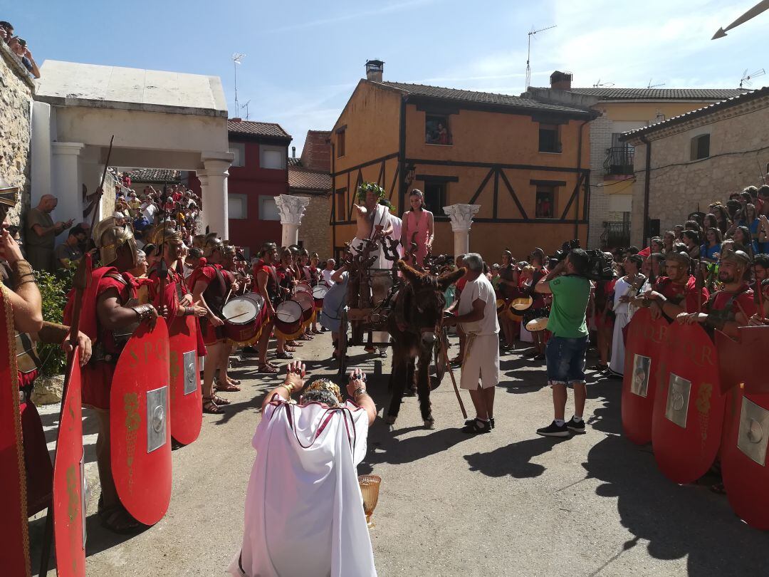 Imagen de archivo la Fiesta del Dios Baco en Baños de Valdearados en su edición de 2018