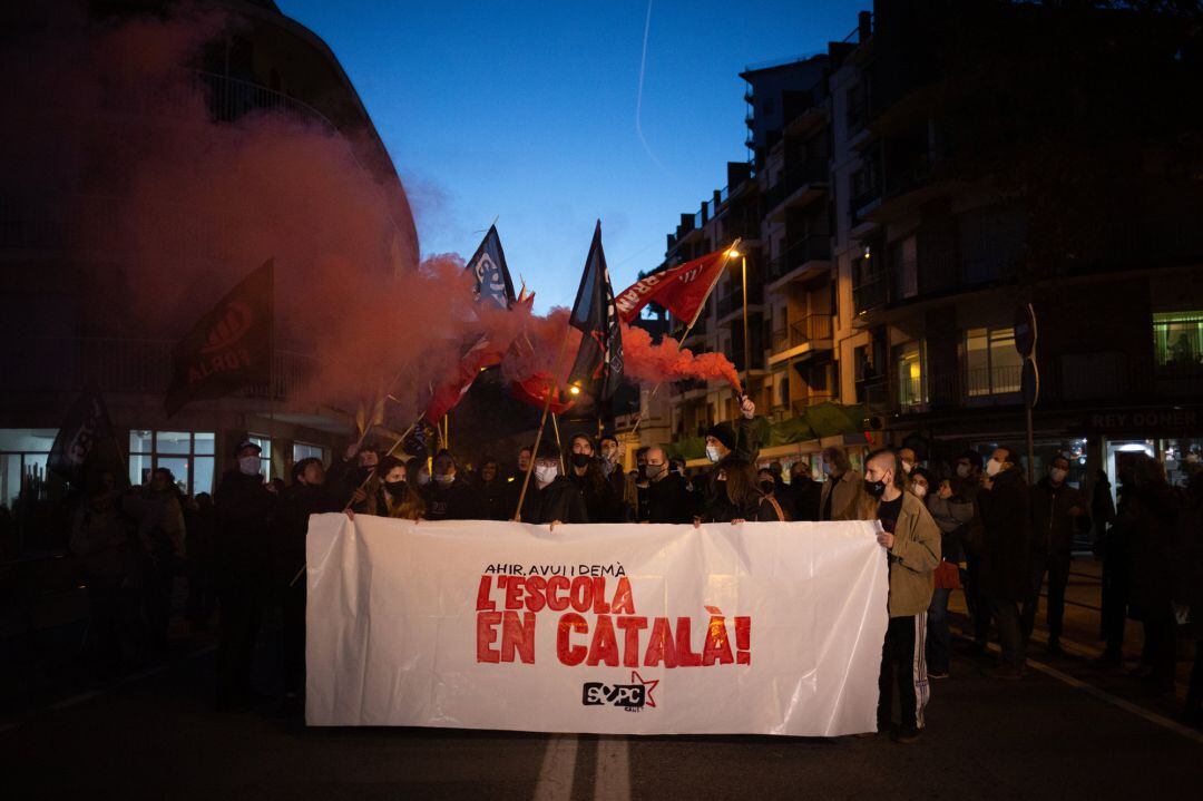 Manifestació contra el 25% de castellà a les escoles catalanes 