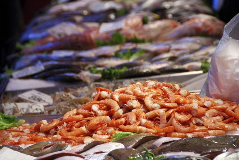 Pescados y mariscos son los productos estrella de la Navidad.