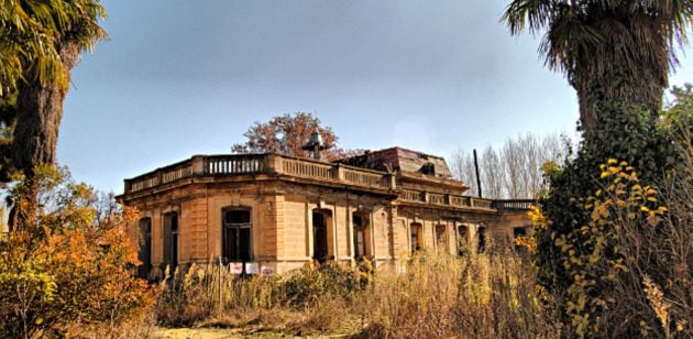 El palacio destacaba por su estilo versallesco en medio de la Mancha.