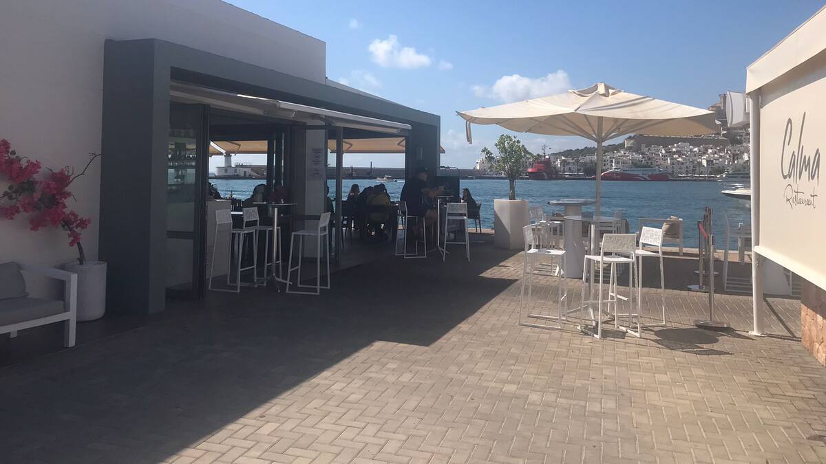 La restauración de Ibiza se ve obligada a cerrar un día a la semana para dar descanso al personal
