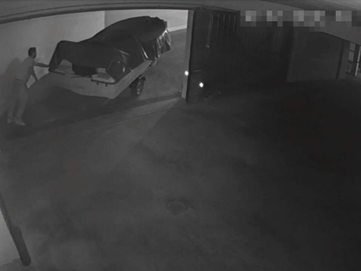 La Guardia Civil detiene al presunto autor del robo de una embarcación en el garaje de un edificio