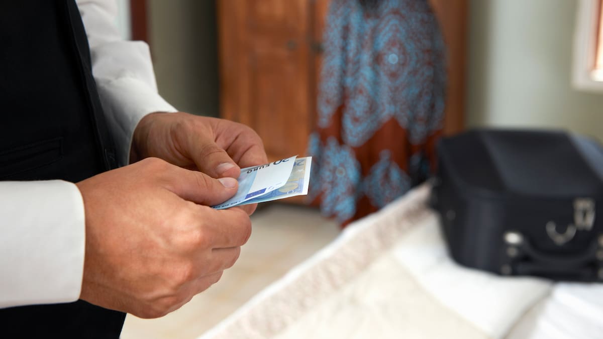 Santiago Niño Becerra opina sobre las condiciones laborales del sector hostelero: "el primer muro debe ser la inspección de trabajo"