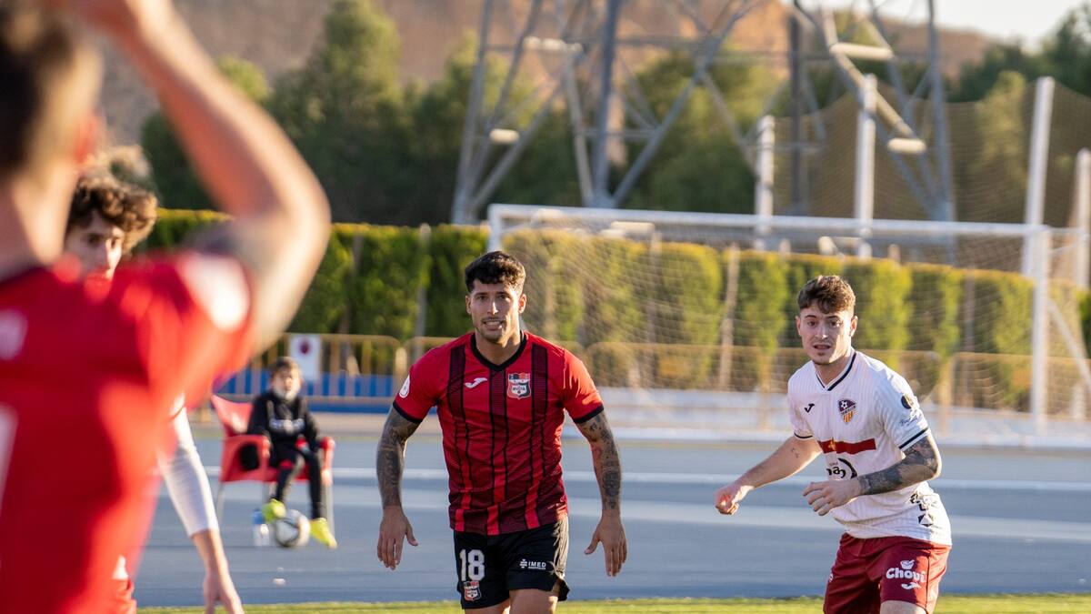 Entrevista a Manu Viana, jugador del C.F. La Nucía, en SER Deportivos Benidorm (11/04/2022)