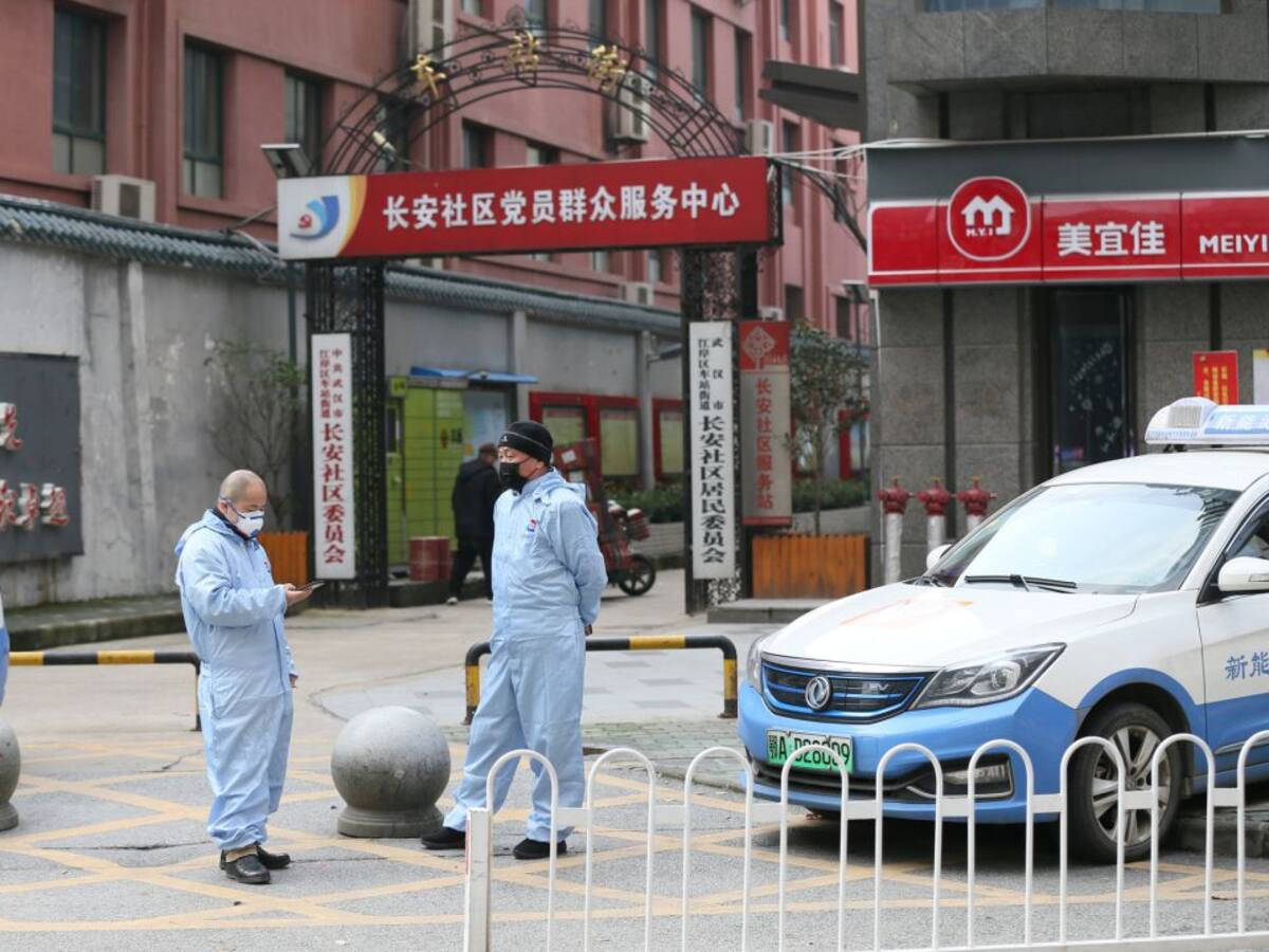 China confirma 213 muertos y 9.700 afectados por el coronavirus