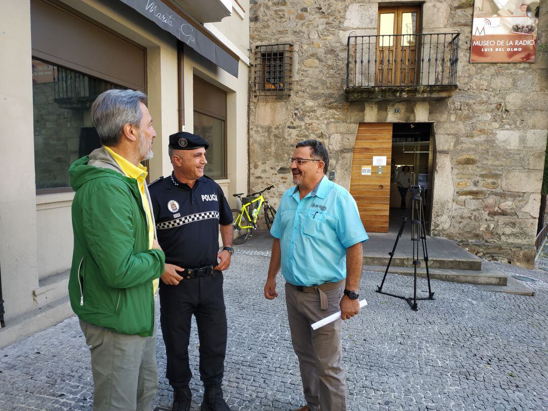 Pedro Muñoz, Arturo Pereira y Carlos Fernández