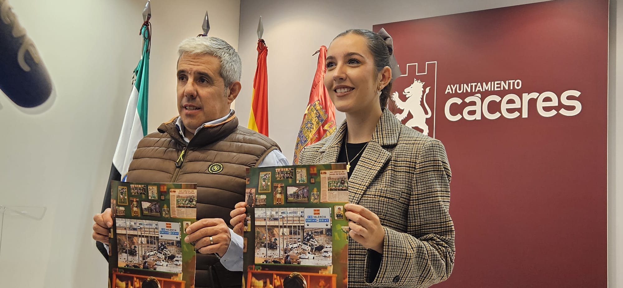 Juan Miguel Olmeda, vicepresidente del Cacereño, y Noelia Rodríguez, concejala de Deportes del Ayuntamiento de Cáceres