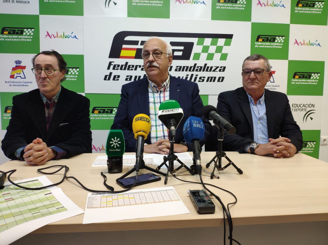 Manuel Alonso junto a García Galera y Amador Jaén  