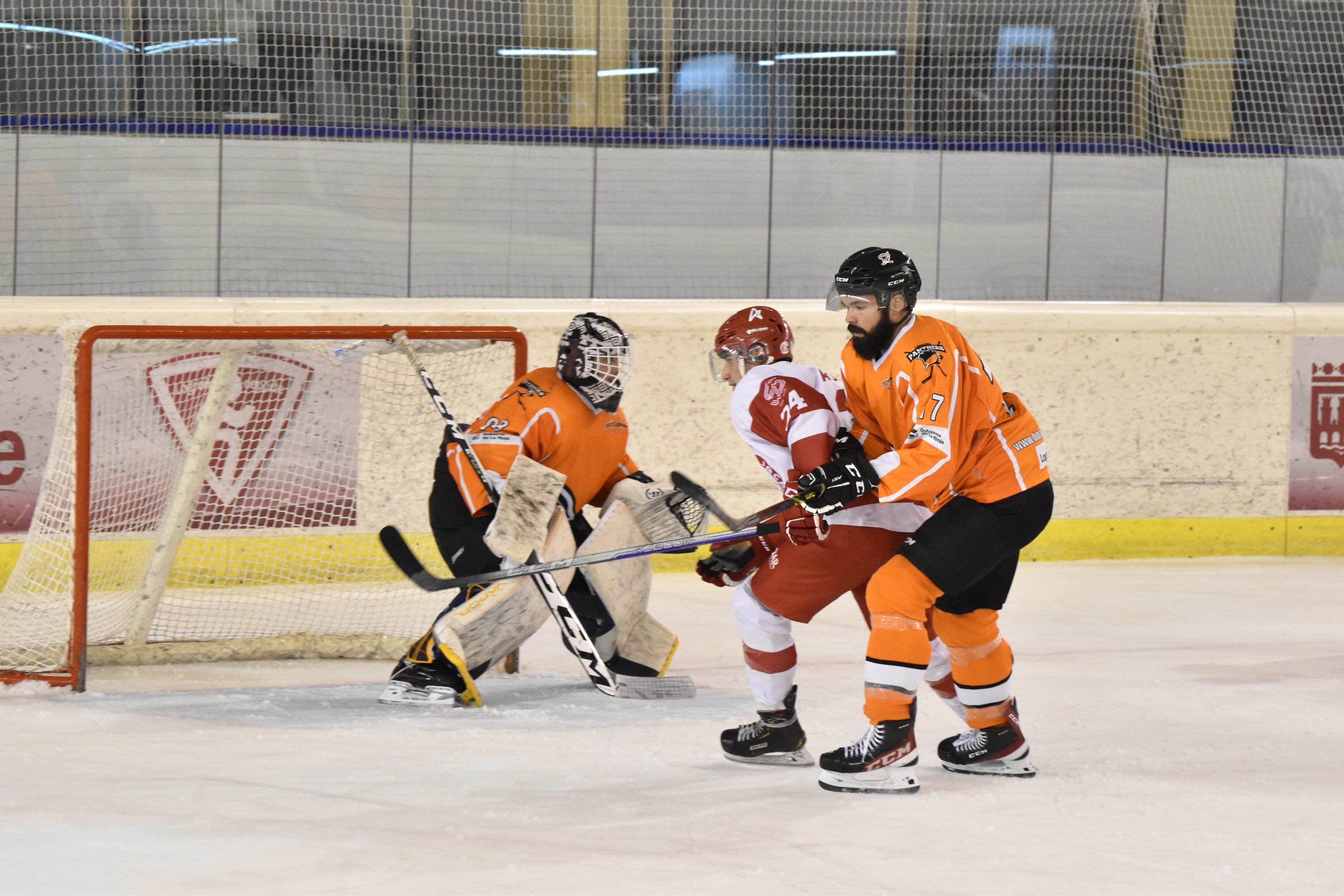 Club Hielo Jaca y el Milenio Panthers