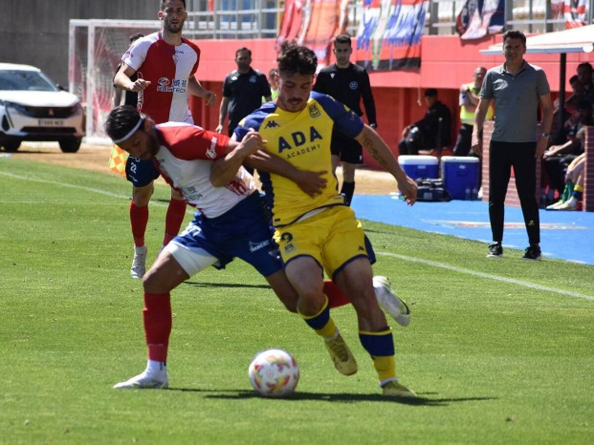 El Algeciras salva un punto ante el líder Alcorcón (0-0)