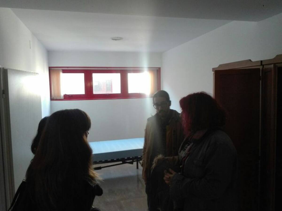 Podemos exige una solución urgente para la Cruz Blanca