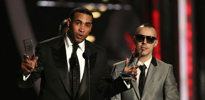 Don Omar y Lucenzo recogen el premio por a la canción del año por &#039;Danza Kuduro&#039;