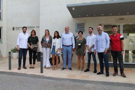Un momento durante la visita al Hospital Residencia de Cas Serres