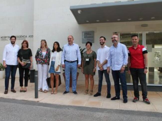 Un momento durante la visita al Hospital Residencia de Cas Serres