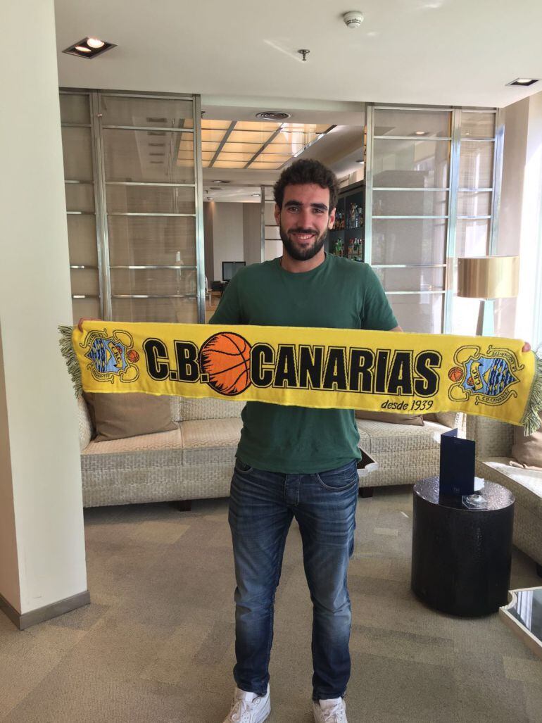 El base cataán Ferrán Bassas, nuevo jugador aurinegro para las dos próximas temporadas