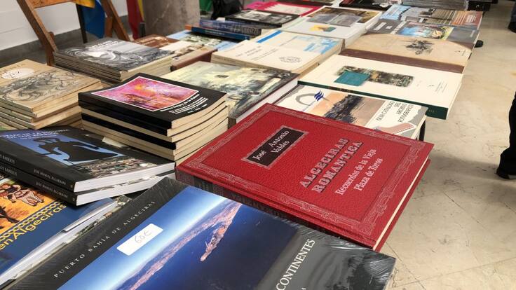 Pintor desgrana los entresijos de la Feria del Libro