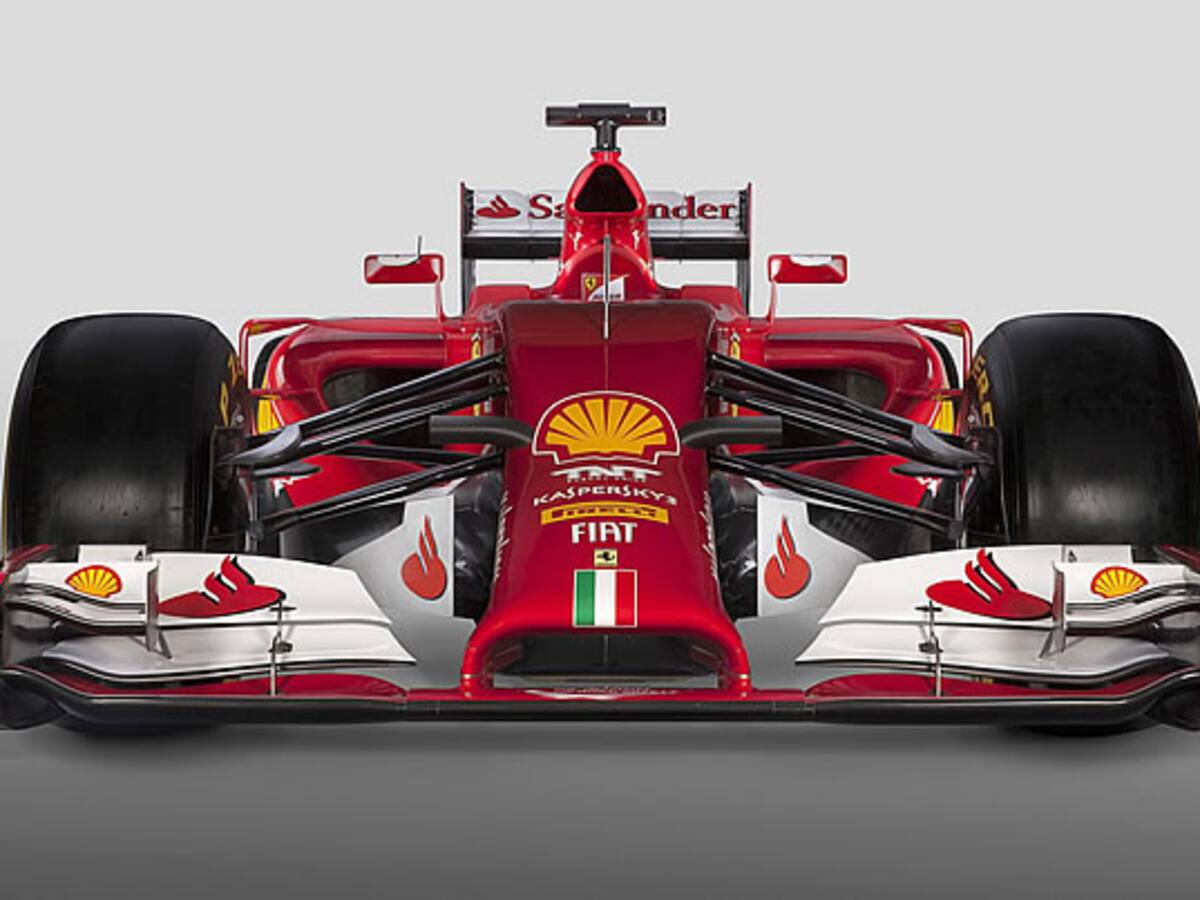Ferrari presenta en sociedad el F14 T