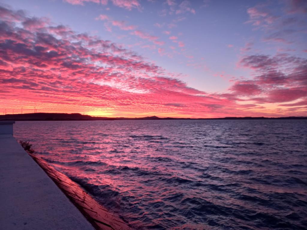 Atardecer en la Sotonera