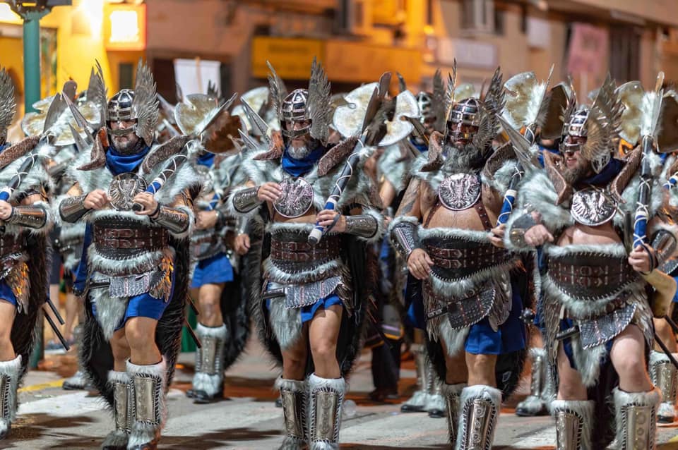 Escuadra de Salvajes. Villena