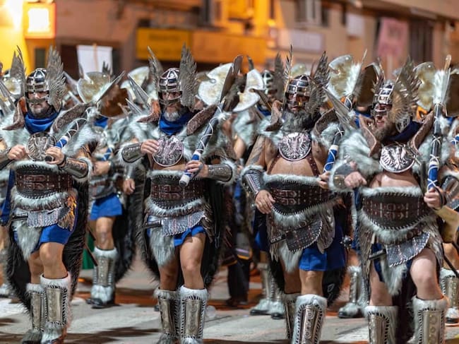 Escuadra de Salvajes. Villena