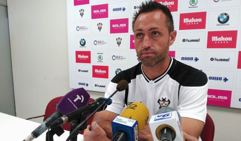 José Manuel Aira, en rueda de prensa