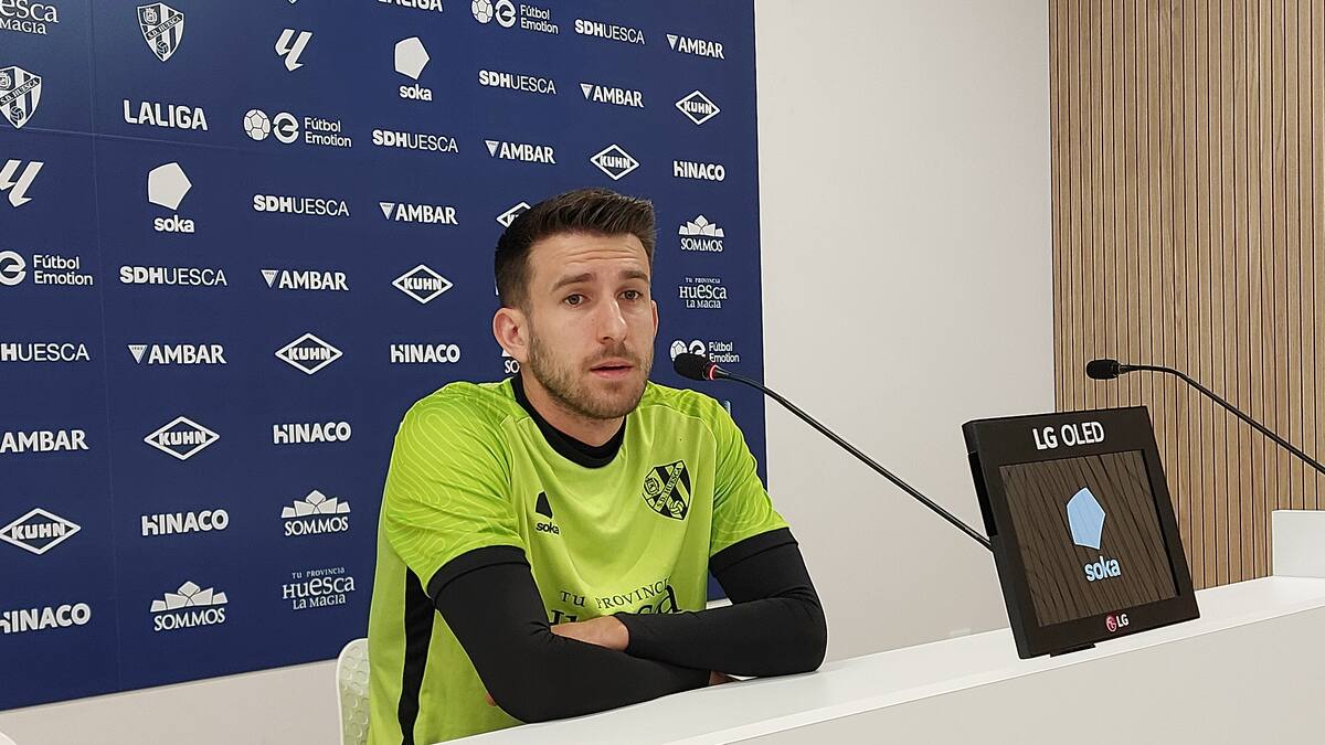 Gerard Valentín analiza el partido ante el Cádiz y las opciones de la SD Huesca para el playoff