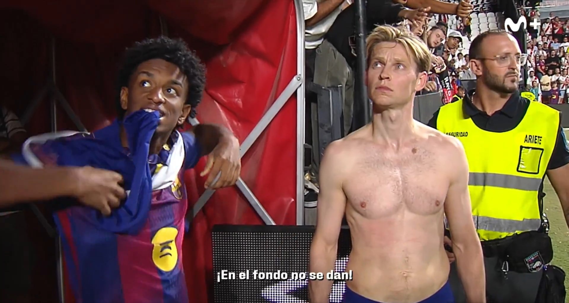 De Jong y Balde recibe gritos por parte de la afición del Rayo