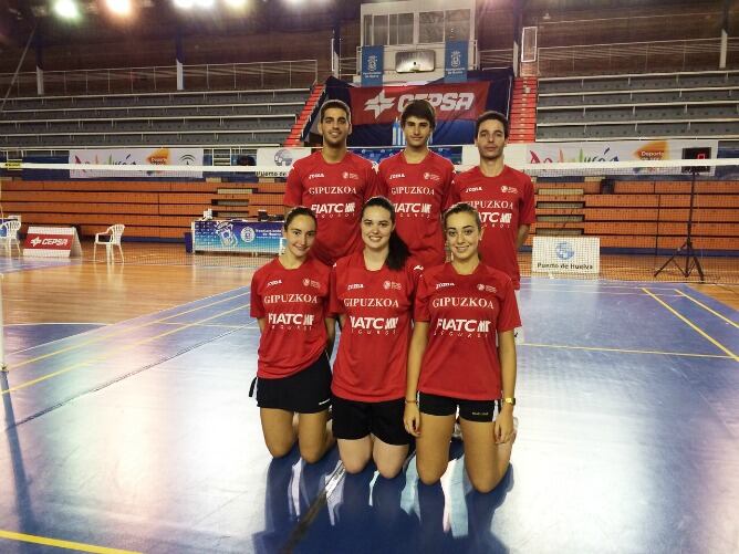 Equipo del Club Bádminton Tecnun de División de Honor