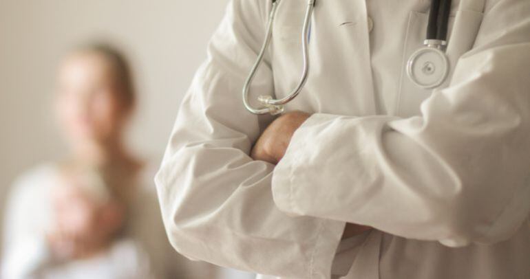 El personal médico pide más financiación para la sanidad pública.