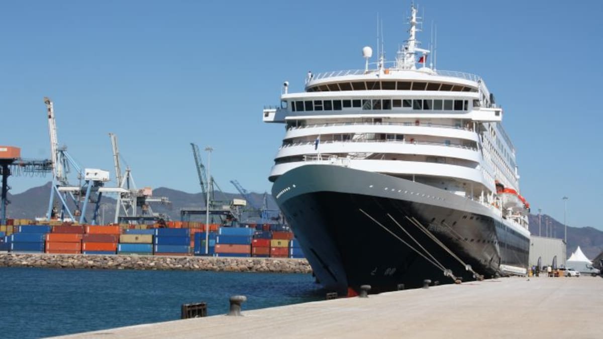 Más de 700 turistas llegan en crucero al Puerto de Castellón