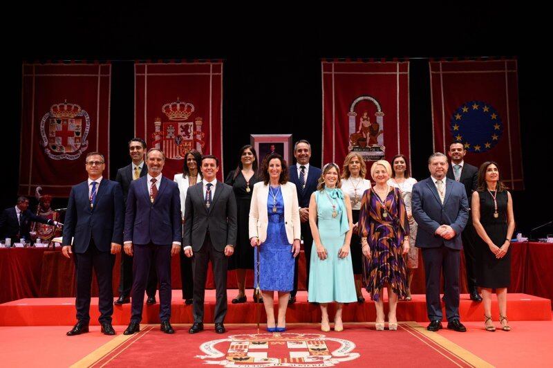 Vázquez se rodea de cuatro tenientes de Alcalde y crea dos nuevas concejalías de Integración Social y Movilidad.