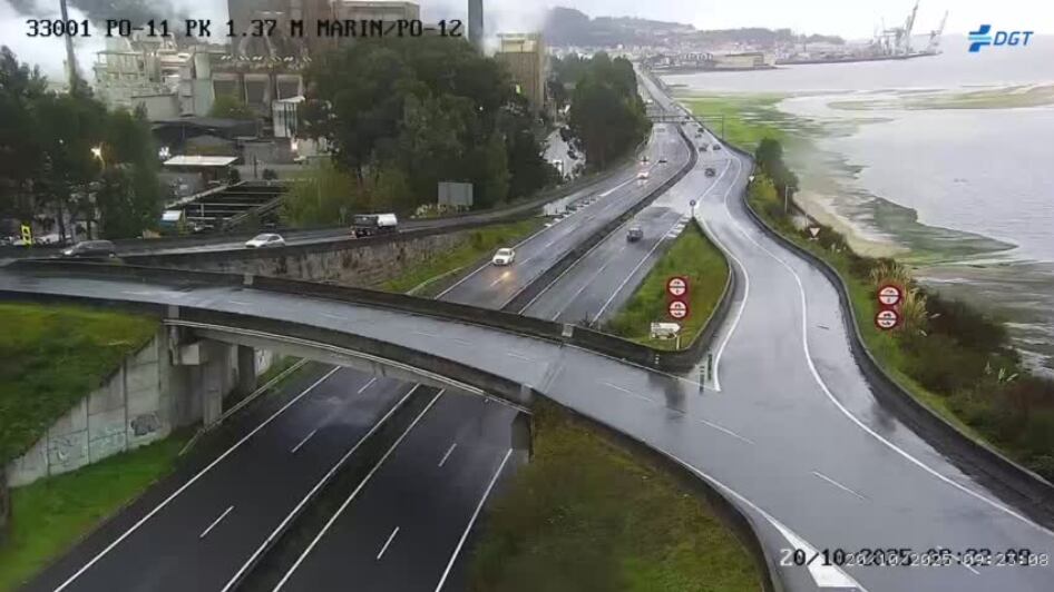 Cámara de Tráfico de la DGT en la PO-11