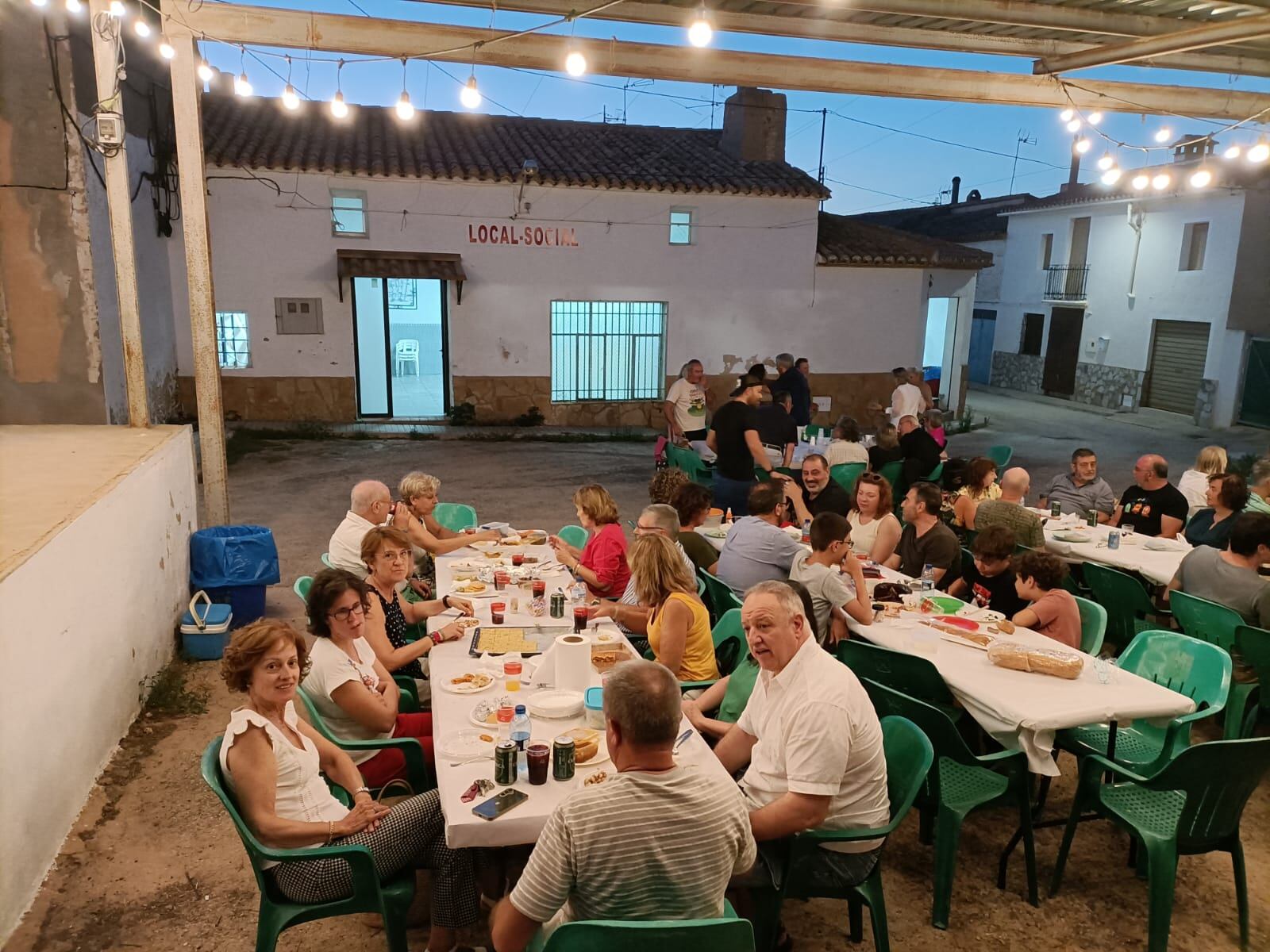 Cena a la fresca en La Zafra