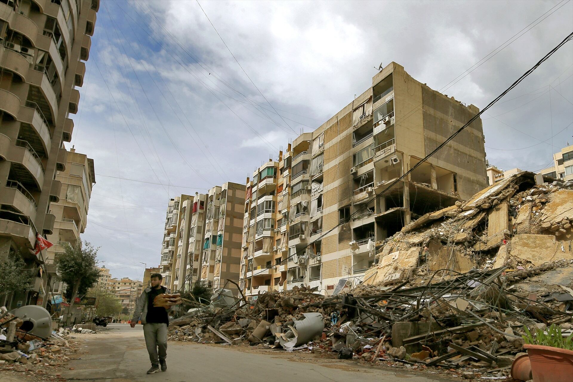 Los efectos de los bombardeos israelíes en Beirut, capital de Líbano.