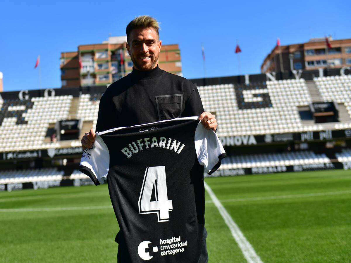 Buffarini: "Si queremos tener aspiraciones de playoff, la competencia es muy buena"