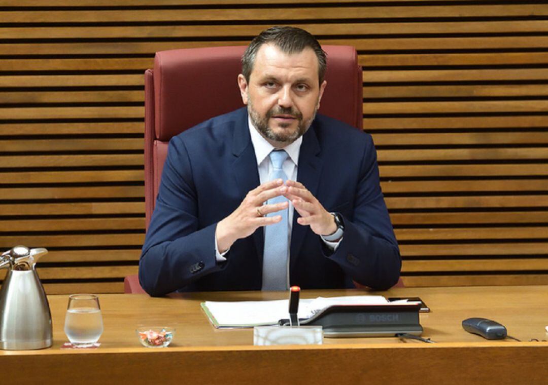 José Mª Toro, presidente de AERTE en su comparecencia en la Comisión Parlamentaria de Reconstrucción en Les Corts Valencianes