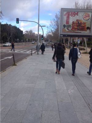 Estudiantes de la Complutense en el campus de Moncloa el miércoles por la mañana, primera jornada de huelga.