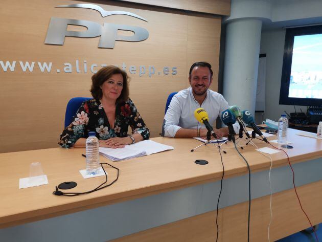 María Gómez y Pablo Ruz