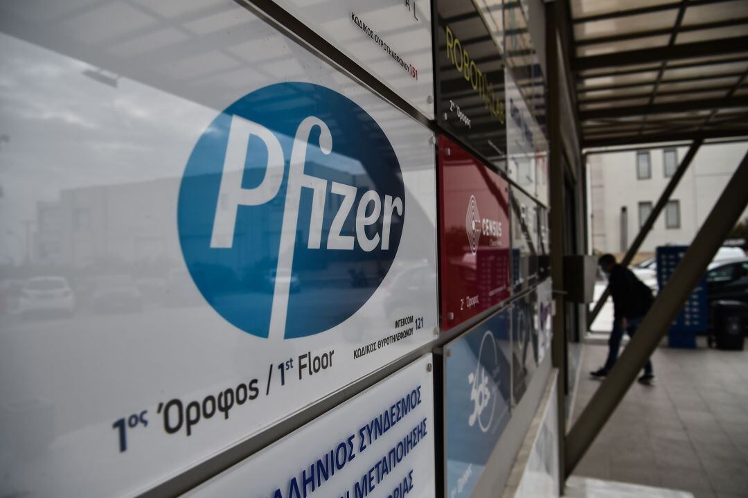 La compañía Pfizer fija en un 90% la efectividad de su vacuna. 