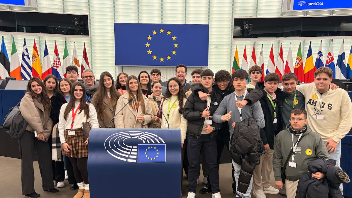 Estudiantes del IES Jándula participan como eurodiputados por un día en Estrasburgo