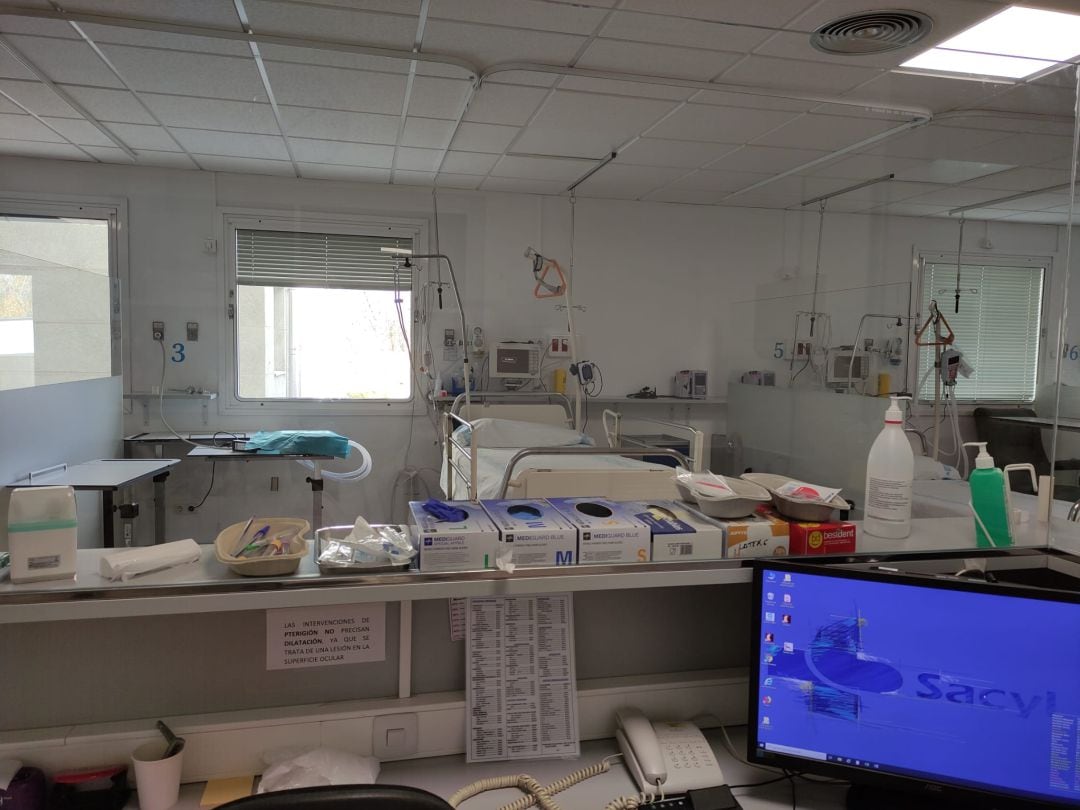 El Hospital Santos Reyes ha habilitado cuatro puestos de cuidados respiratorios intermedios para pacientes covid que agravan sus síntomas