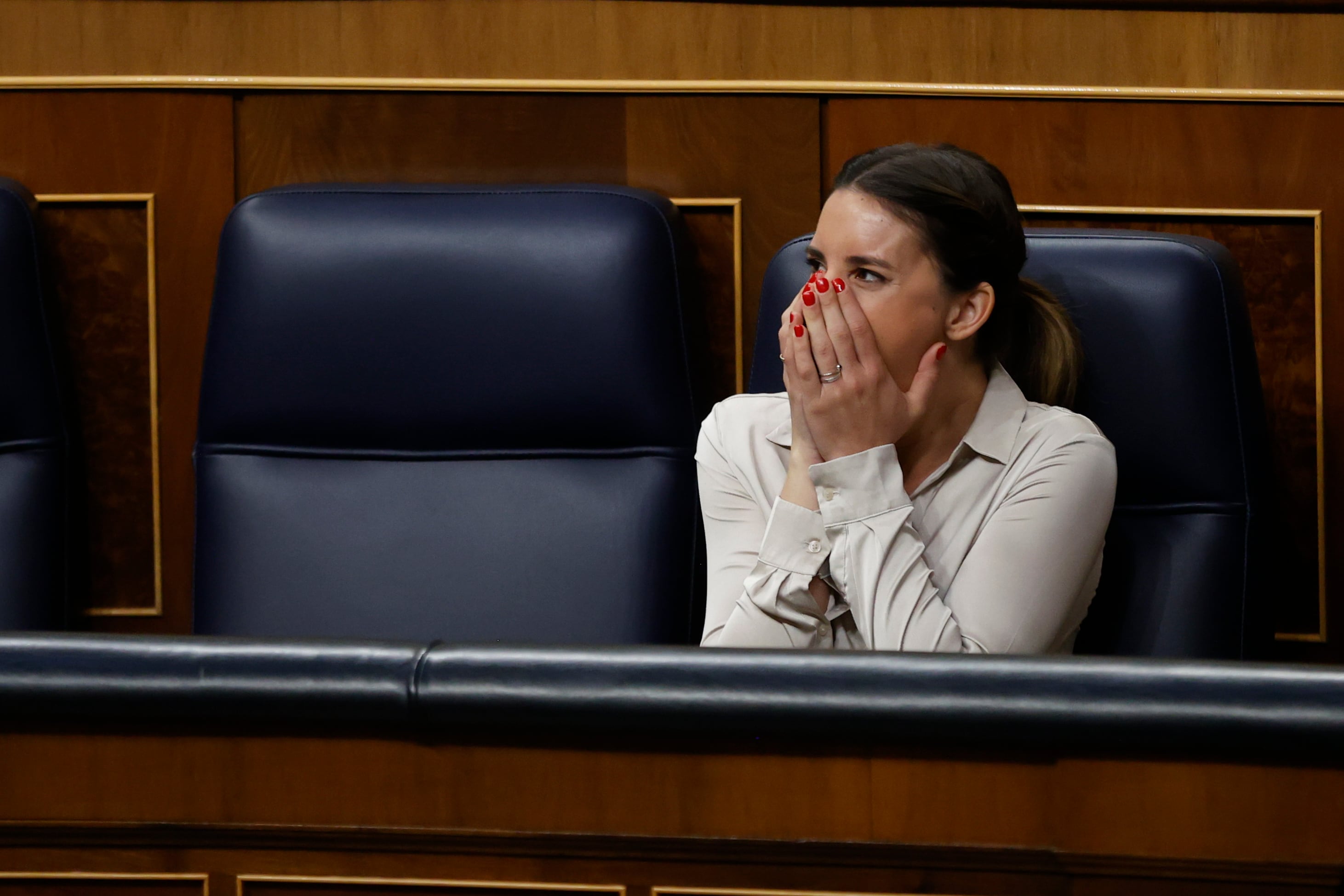 La ministra de Igualdad, Irene Montero durante la sesión de control al Gobierno celebrada este miércoles en el Congreso de los Diputados en Madrid