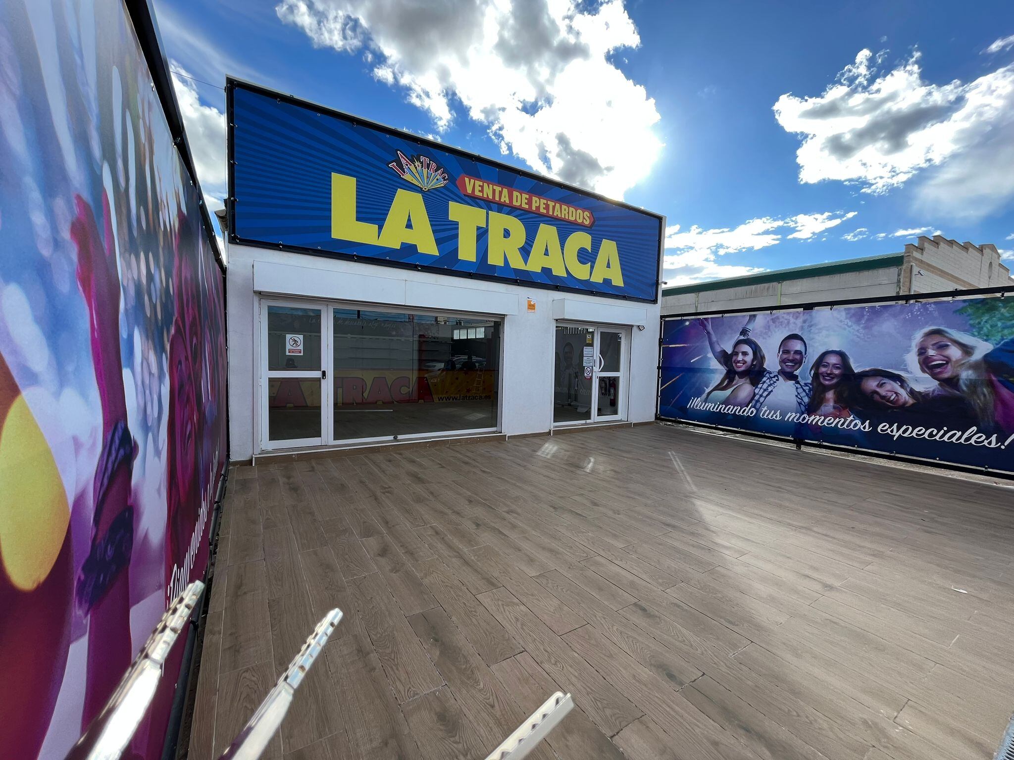 La Traca - Tienda de pirotecnia